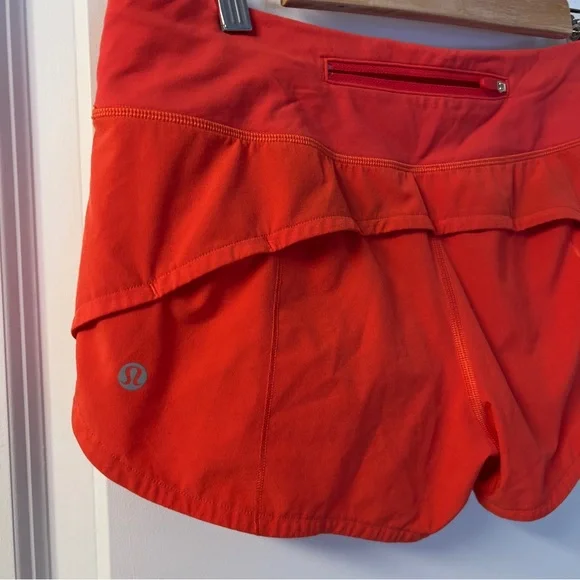 Lululemon Speed Up Short 2.5" size 8 - Picture 9 of 12